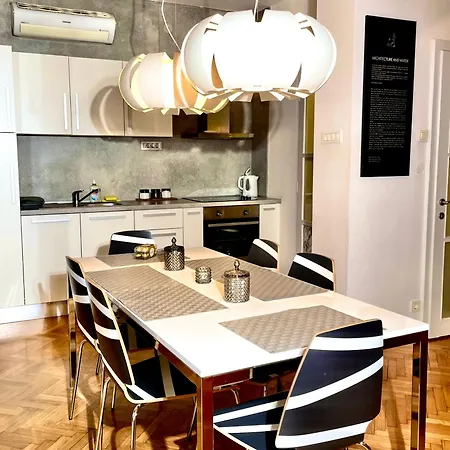 Apartment Kozolec - Location Laibach